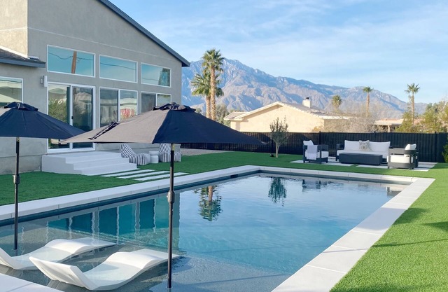 Alpenglow House | Mid Century Sanctuary North of Palm Springs 🌵