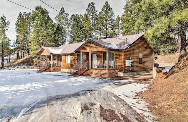 Alpine Arizona Cabin Rental w/Gas Grill!