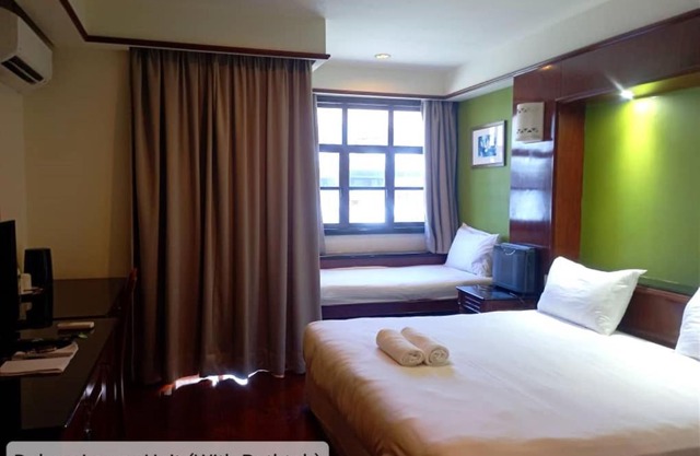 Alpine LXPD Water Chalet