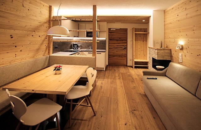 Alpin modernes Appartement inmitten der Natur mit Wellnessangebot
