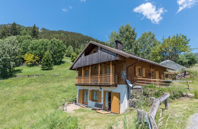 Ferienhaus "Baita Serpillo" mit einzigartigem Bergblick und privatem Garten