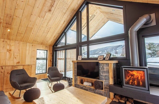 Alta - Modern Chalet for 19 people