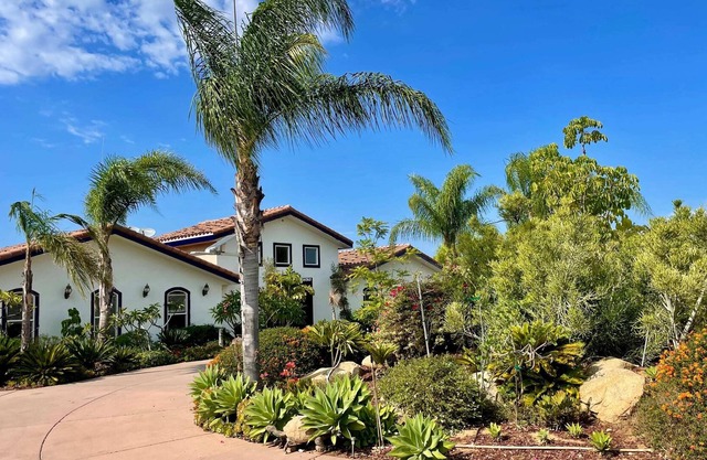 AltaVista 8br Spacious, Private, Built to Delight!