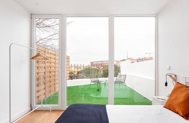 ALTIDO Great 2-BR Apartment w/Terrace & City View