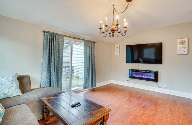 Altmar Home w/ Fire Pit < 1 Mi to Salmon River!