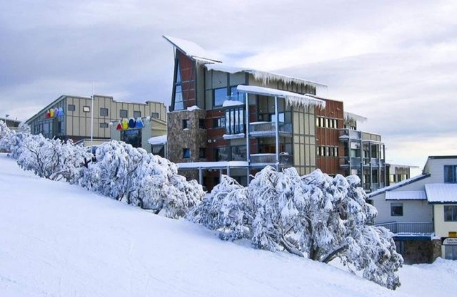 Alto 203, Ski in Ski Out 2-Zimmer-Anwesen im Herzen von Mt Buller Village