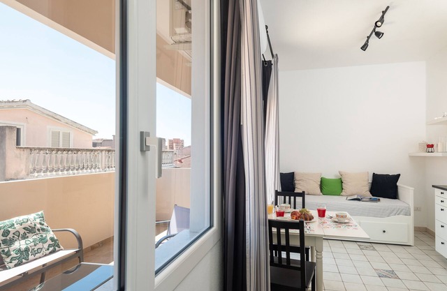 Altré Guest House