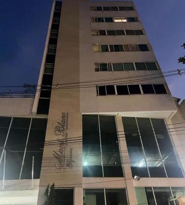 Alugo 1 Suite 210 no Mont Blanc