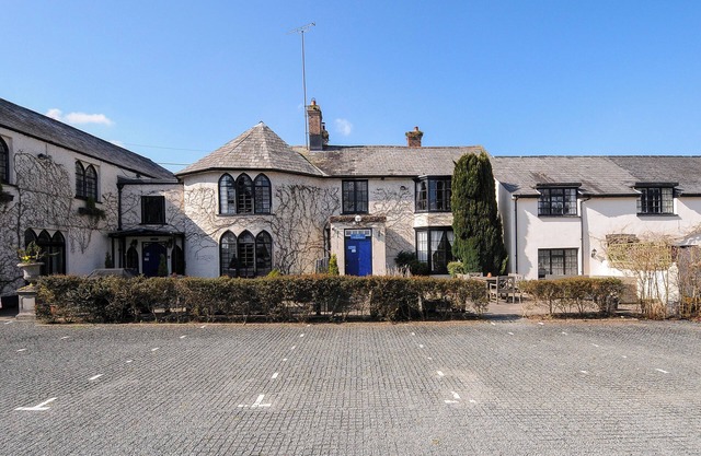 ALWAY, pet friendly, with a garden in Lifton