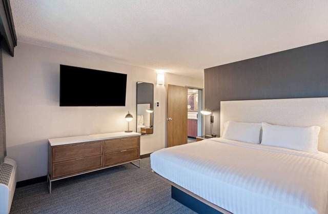 Always a Great Idea To Unwind! Near Calypso Cabanas and Fox Creek Park
