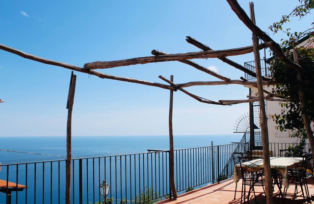 AMALFI-KÜSTE neues Haus gerade RENOVIERT MIT MEERBLICK-TERRASSE