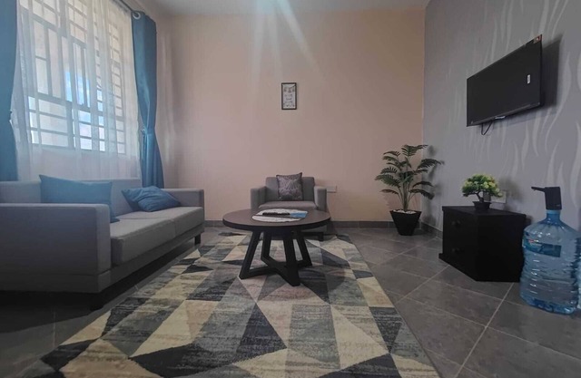 Amani Oasis-furnished 1BR Apartment,Restaurant & Bar,Rooftop terrace, game drive