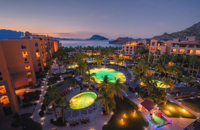 Amazing 1 bdrm suite at the luxurious Villa del Palmar Resort, Loreto Mexico.