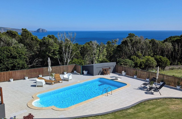 Amazing 180° Ocean View 3 Bedroom Villa w/ Swimming Pool