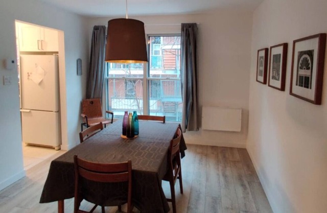 Amazing 2-Bedroom Montreal Condo in Trendy Atwater