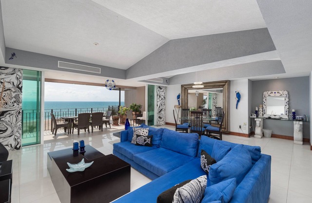 Erstaunlich 2or3 Schlafzimmer, Beach Front Condo, in Grand Venetian '