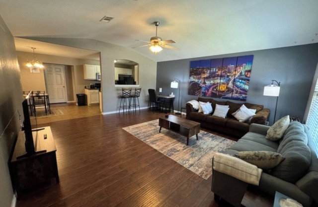 Amazing 3-bedroom home with 2 full baths. Spacious fenced backyard. WiFi present