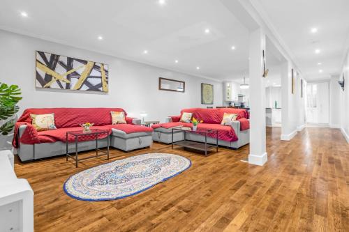 Amazing 3-Bedrooms in Rosemont - Montreal