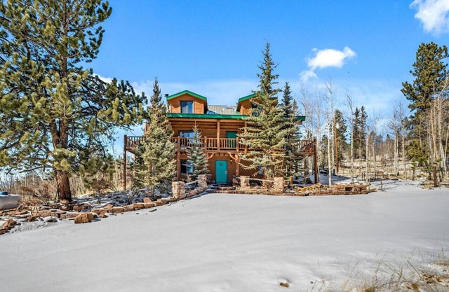 Amazing 3200Sq ft Upgrade Log Cbn GameRoom HotTub