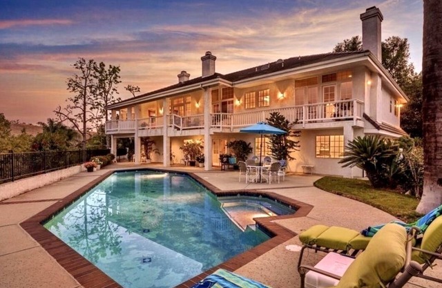 Amazing 3600sf Fallbrook San Diego Retreat near Golfing,Wineries,Wedding Venues