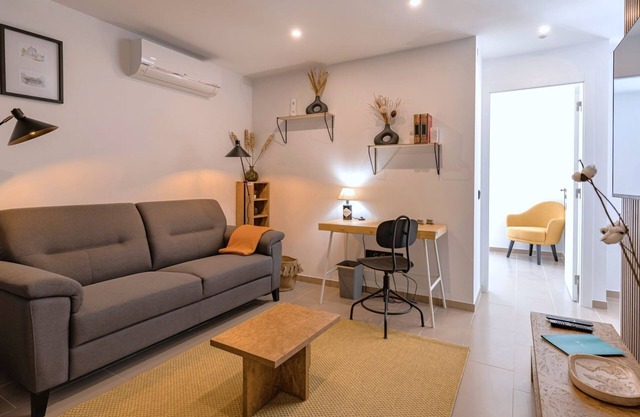 Amazing 3BDR Duplex in Lisbon by LovelyStay