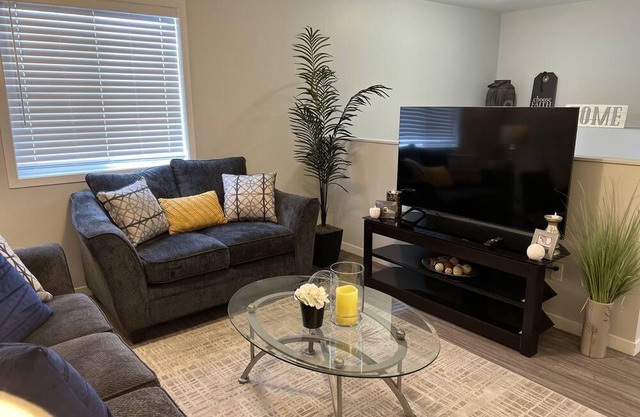 Amazing 4bedroom Single Home - Suitable for Families & Groups