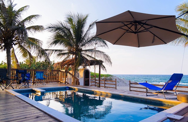 Eco A frame villa in a national reserve Park Jeanette Kawas