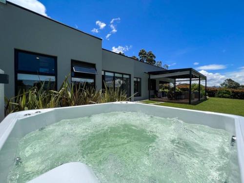 Amazing country house!