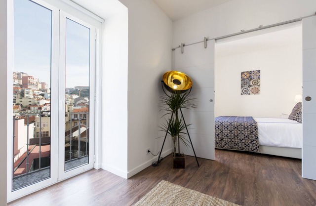 Amazing Downtown Apt mit Balkon und fantastischer Aussicht