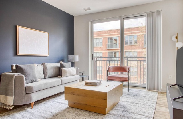Amazing H Street 1BR w/ Rooftop Pool & Gym, walk to Metro, by Blueground