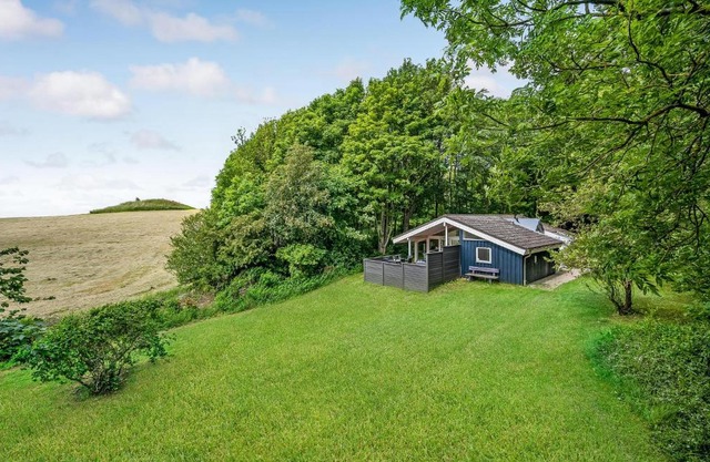 Amazing Home In Mårslet With Wifi