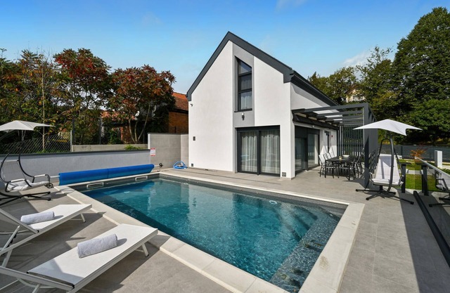 Tolles Haus in Margecan mit WLAN