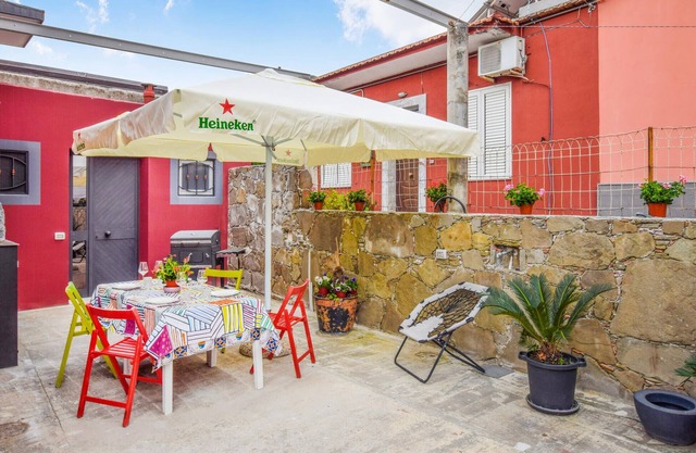 Tolles Haus in Mitogio mit WLAN