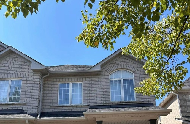 Amazing Location! Private Furnished Bachelor Basement Room in Vaughan