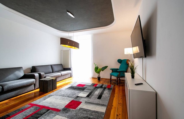 Hervorragendes Design-Apartment im historischen Zentrum für 6 Personen