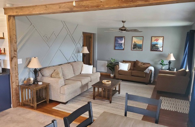 Amazing Mountain Views - Close to Pisgah, Dupont, & Downtown