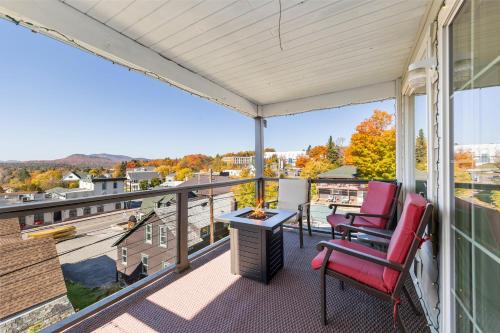 Amazing Mountain Views Lake Placid & 1980 Olympic Center