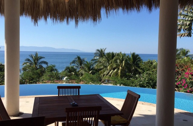 Erstaunliches Leben am Meer, privater Pool, privater Strand