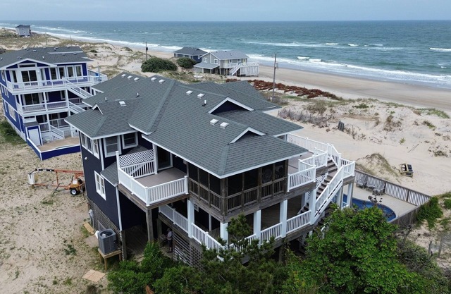 Erstaunliche Strand- und Ozeanansichten in diesem 5 BR Haus in Swan Beach. 4x4 erforderlich!