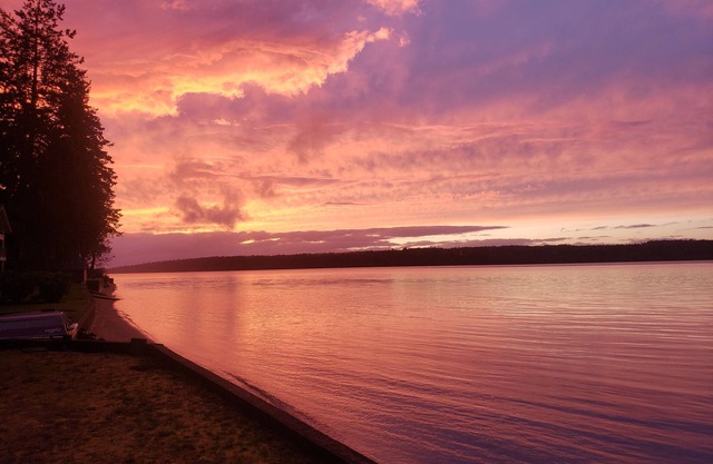 Amazing Oceanfront Getaway!!!! Recently Activated on VRBO