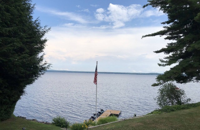 Amazing Secluded 5 Bedroom Home on Great Sacandaga Lake