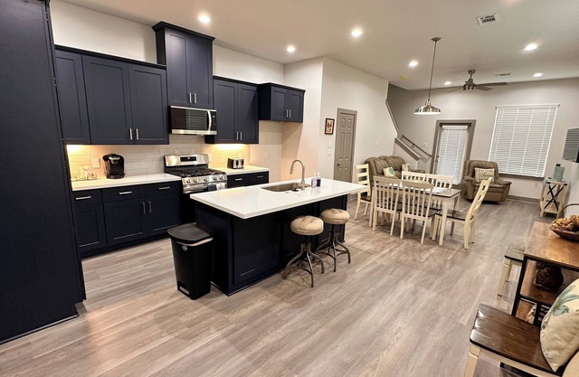 Amazing Stylish 2 Story New Build Near I-10 & City Center - Specious Kitchen