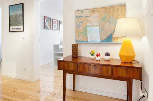 Amazing Vintage Flat with shared Garden in Principe Real Lisbon