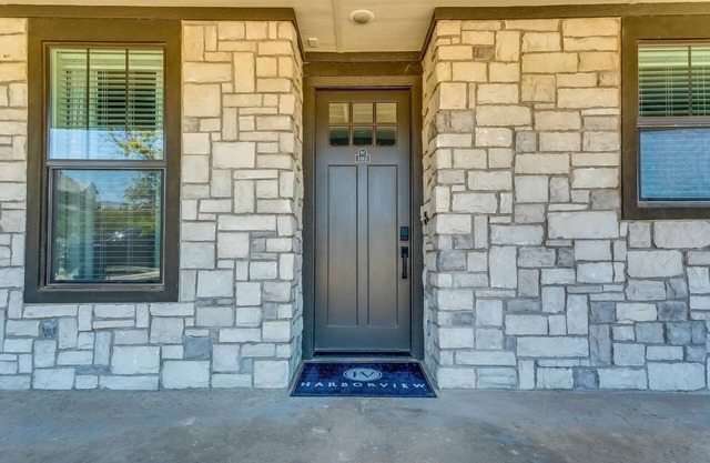 Amazing Waterfront Condo on Possum Kingdom Lake, perfect for families or couples