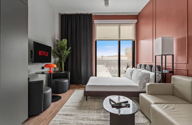 Amazing Ybor Studio | Free Parking | Near DT Fun!