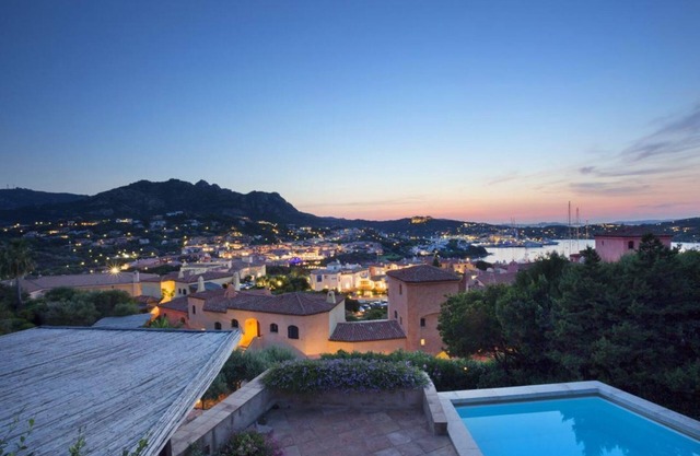 Ambassador villa with private pool and breathtaking views
