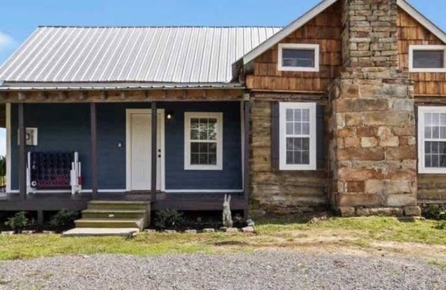 Americana Farm Getaway