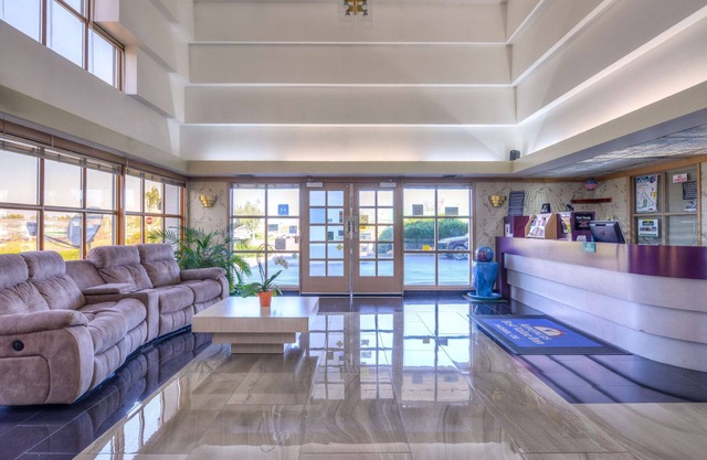 Americas Best Value Inn Phoenix Medford