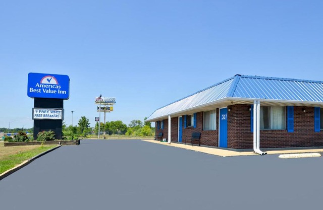 Americas Best Value Inn Sullivan