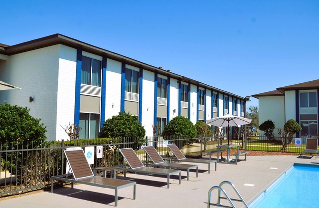Americas Best Value Inn & Suites Foley Gulf Shores